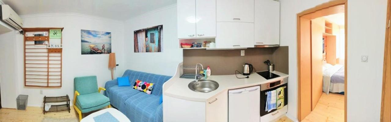 Sirma'S Unique Artsy Modern Quiet 1-Bdrm In The Heart Of Skopje Leilighet Eksteriør bilde
