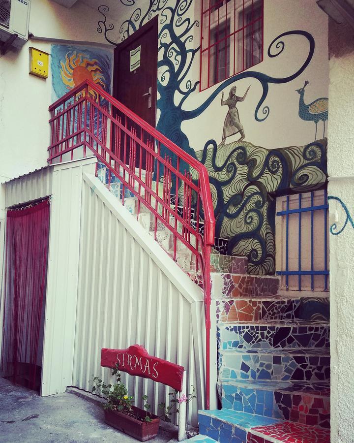 Sirma'S Unique Artsy Modern Quiet 1-Bdrm In The Heart Of Skopje Leilighet Eksteriør bilde